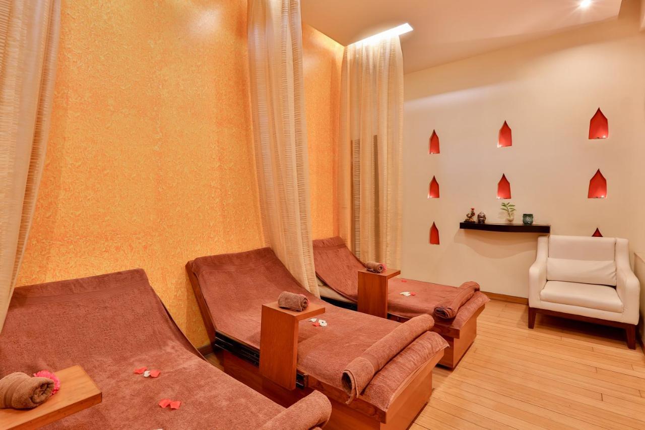 Sun-N-Sand Suites, Shirdi Exterior photo